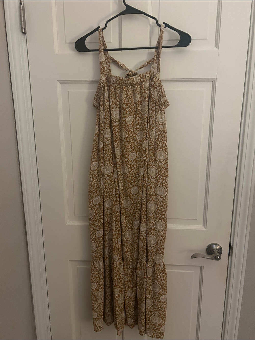 Old Navy Tan and White Floral Maxi Dress